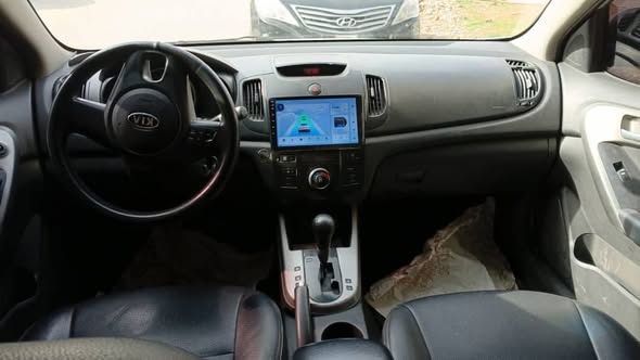 كيا فورتي 2009 - صورة 5