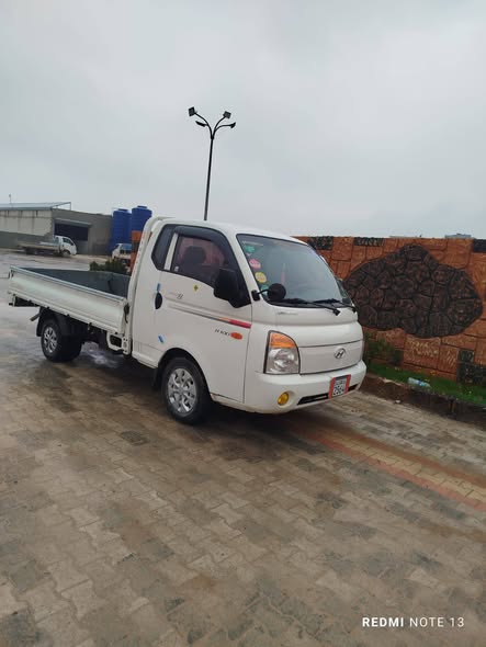 هيونداي اتش 100 2010 - صورة 4