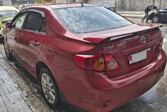 تويوتا كورولا 2010 - صورة 2