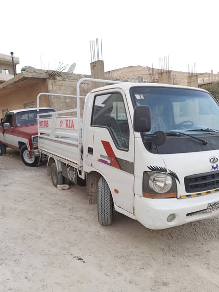 كيا غواصا 2700 2002 - صورة 1