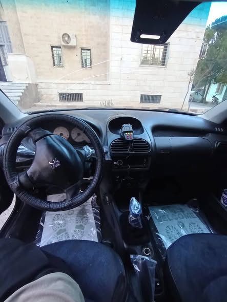 بيجو 206 2007 - صورة 2