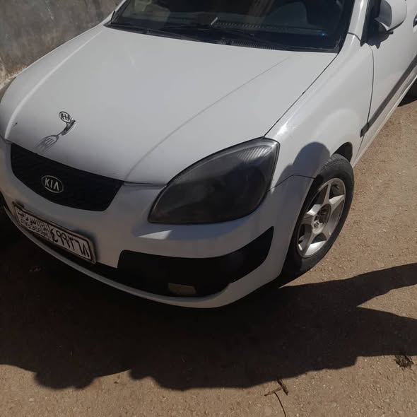 كيا ريو 2005 - صورة 4