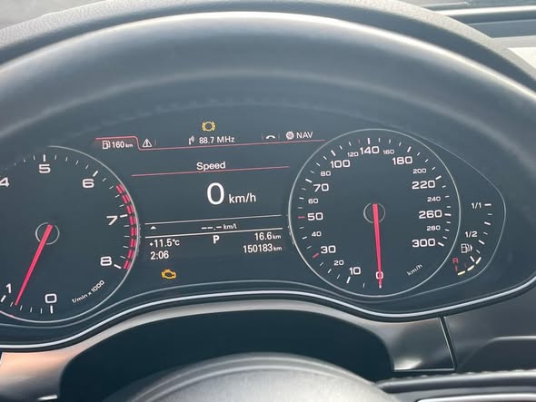 أودي A7 2012 - صورة 5