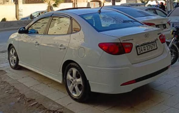 هيونداي افانتي 2009 - صورة 3