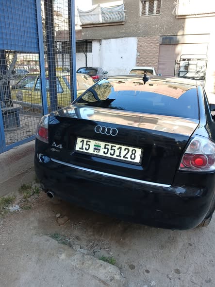 أودي A4 2005 - صورة 2