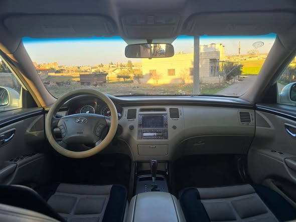 هيونداي ازيرا 2009 - صورة 3