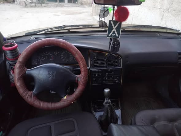بيجو 405 1993 - صورة 3