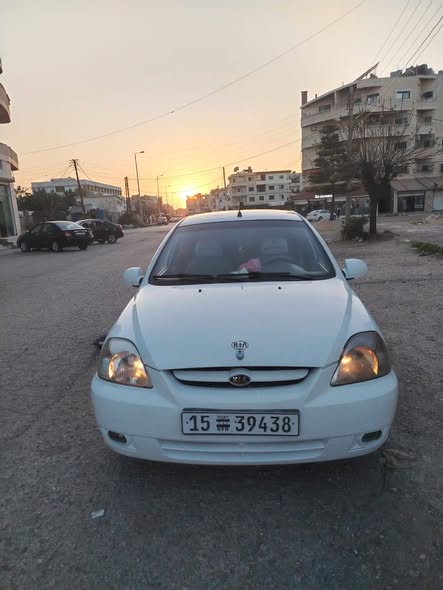 كيا ريو 2003 - صورة 1