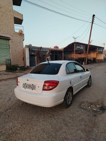 كيا ريو 2003 - صورة 4
