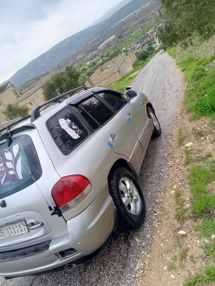 هيونداي سانتافي 2005 - صورة 4