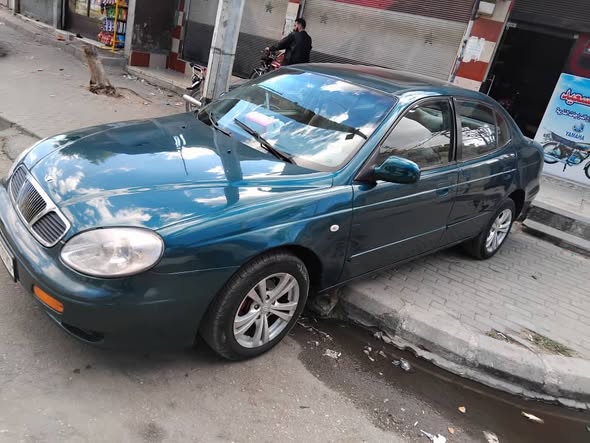 دايو لوكنزا 2000 - صورة 1