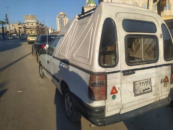 سكودا Pick up 1996 - صورة 2