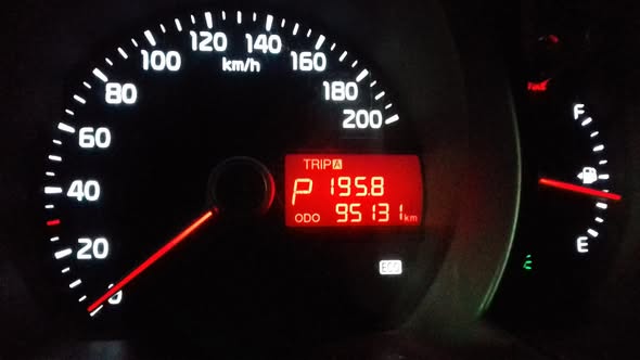 كيا مورنغ 2013 - صورة 1