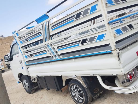 كيا 4000 2010 - صورة 3