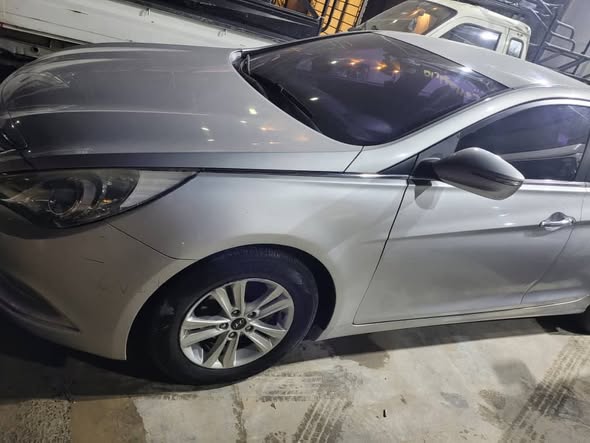 هيونداي سوناتا 2012 - صورة 2