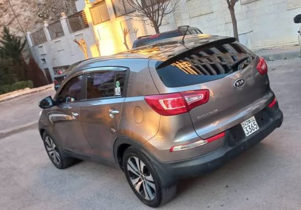 كيا سبورتاج 2011 - صورة 4