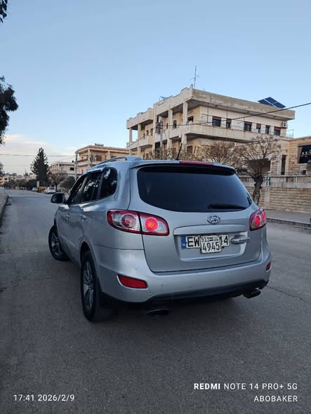 هيونداي سانتافي 2010 - صورة 5