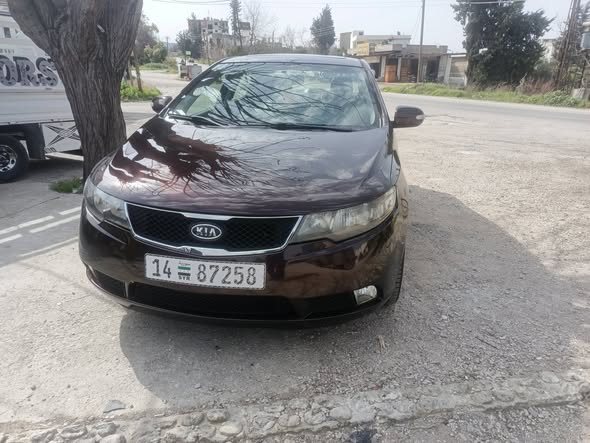 كيا فورتي 2010 - صورة 3