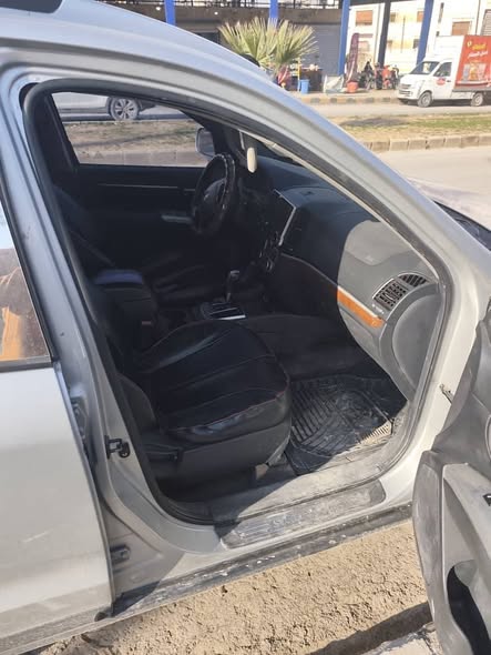 هيونداي سانتافي 2006 - صورة 2