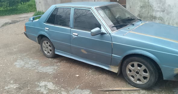 ميتسوبيشي لانسر 1983 - صورة 3