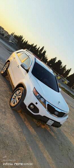 كيا سيرنتو 2010 - صورة 4