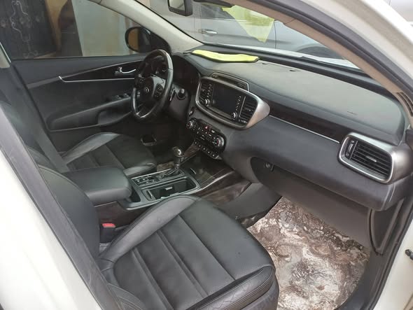 كيا سورينتو 2017 - صورة 2