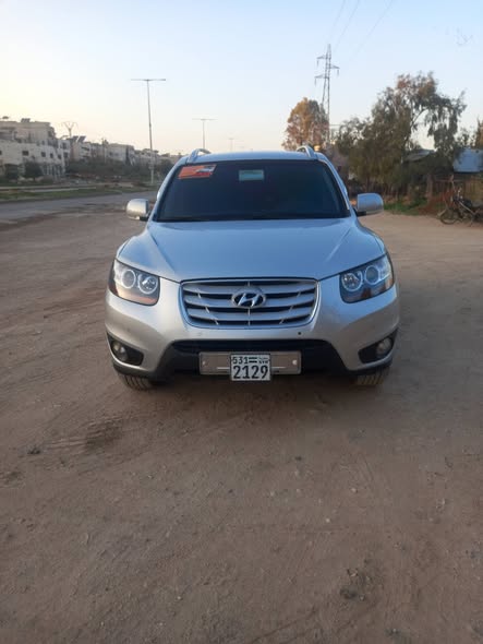 هيونداي سانتافي 2010 - صورة 1