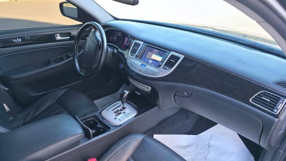 جينيسس سيدان 2013 - صورة 2