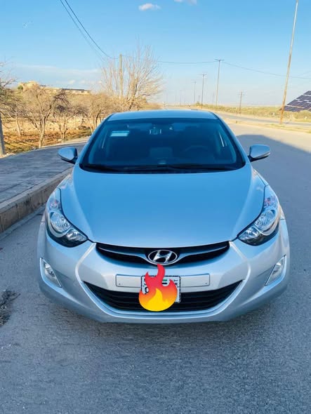 هيونداي إلنترا 2012 - صورة 1