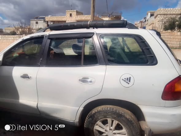 هيوانداي سانتافي 2004 - صورة 3