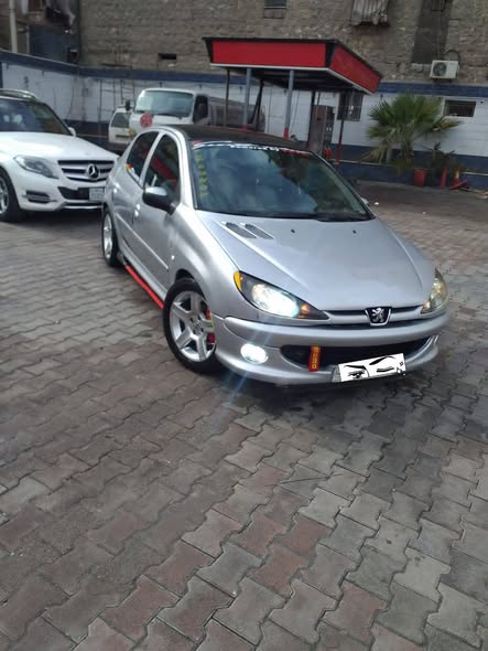 بيجو 206 2004 - صورة 1