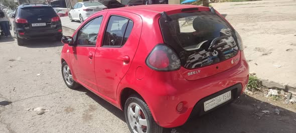 جيلي باندا 2011 - صورة 2