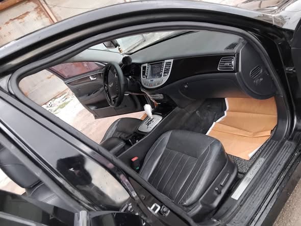 هونداي جينيسيس 2013 - صورة 4