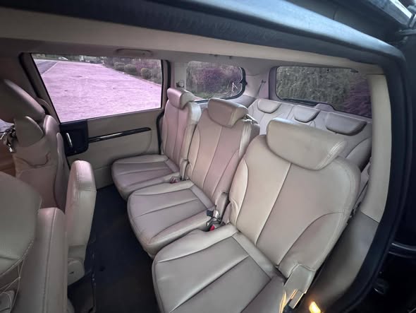 كيا كارنيفال 2014 - صورة 5