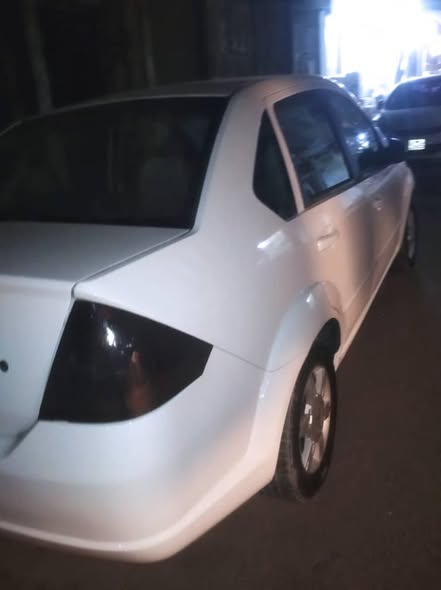 فورد فيستا 2006 - صورة 4