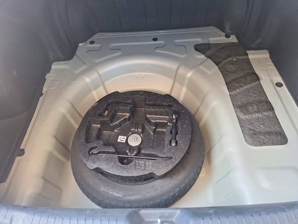 كيا فورتي 2009 - صورة 5