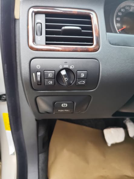 فولفو S80 2010 - صورة 2