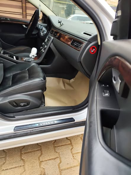 فولفو S80 2010 - صورة 5