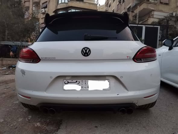 فوكس فاغن شيروكو 2010 - صورة 2