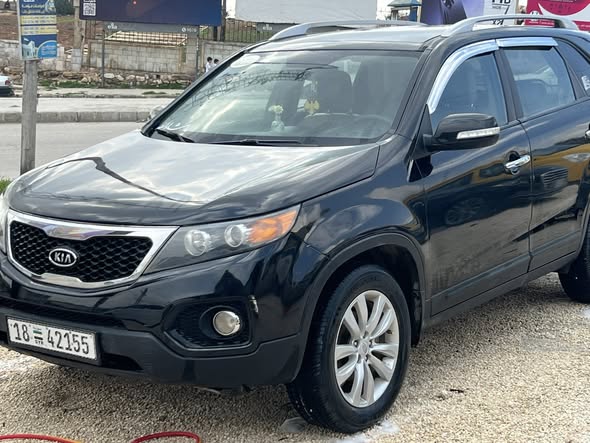 كيا سورنتو 2010 - صورة 3