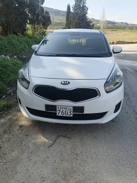 كيا كارنز 2014 - صورة 5