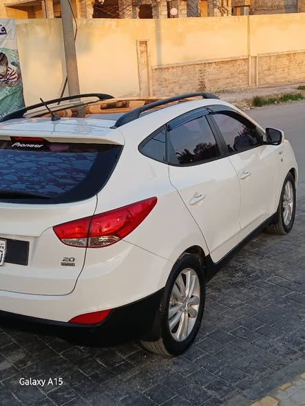 هيونداي توسان 2011 - صورة 3