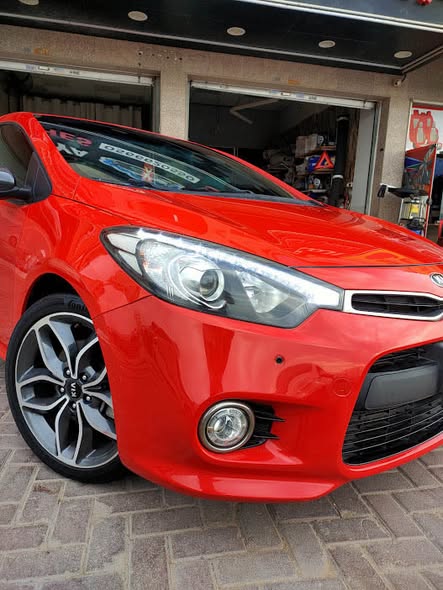 كيا سيراتو كوبية 2016 - صورة 2