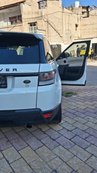 رنج روفر سبورت 2014 - صورة 3