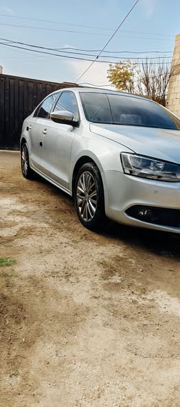 فولكس فاجن جيتا 2011 - صورة 4