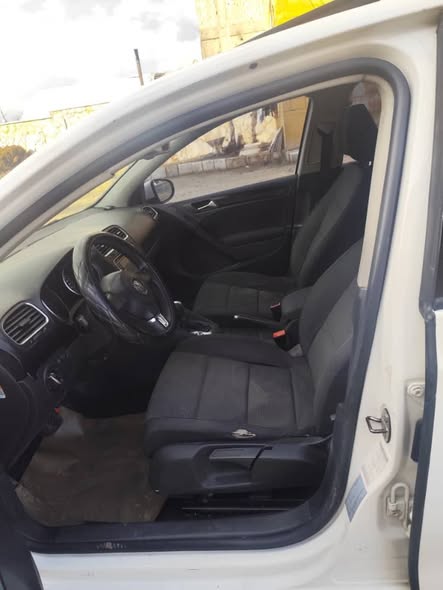 فولكس فاجن جولف 2011 - صورة 4