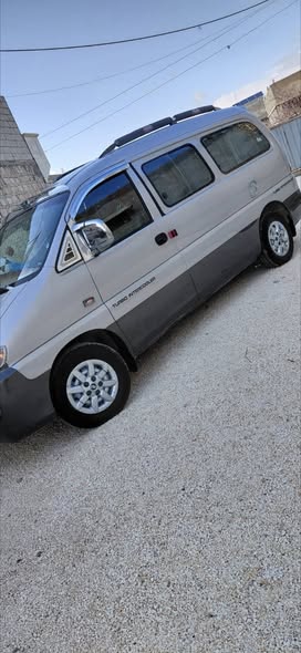 هيونداي Towner 2005 - صورة 4