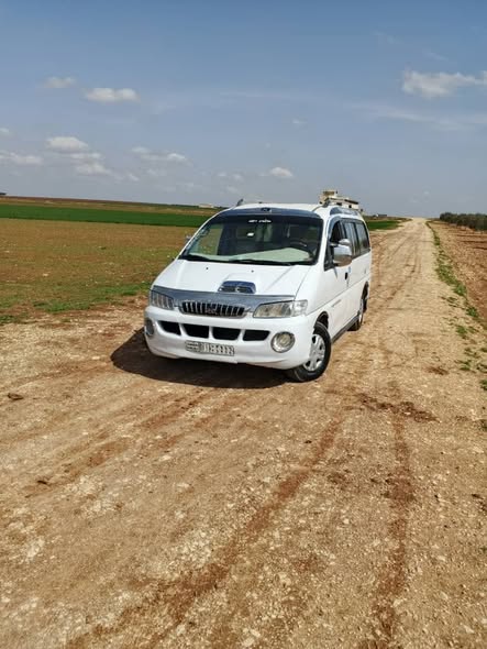 هيونداي ستاريكس 1999 - صورة 5