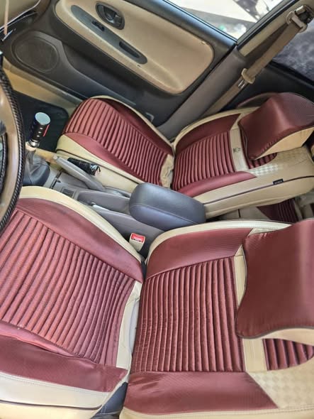 ميتسوبيشي لانسر 2006 - صورة 1