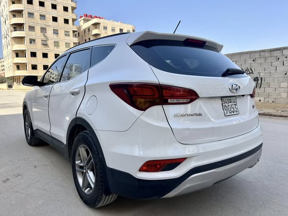 هونداي سنتافيه 2017 - صورة 5